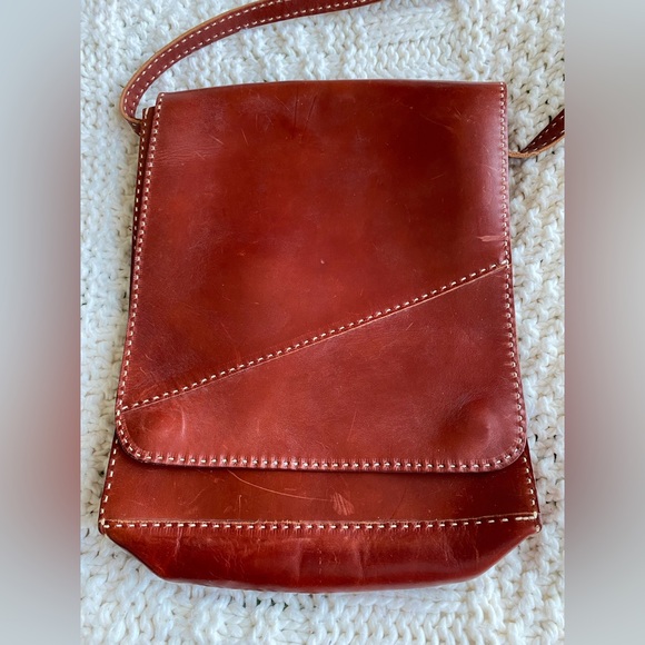 Handcrafted Leather Messenger Bag - Picture 1 of 9